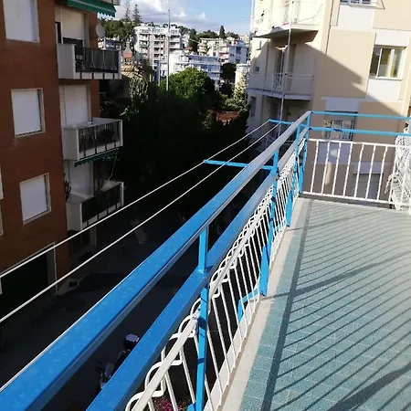 Semeria 26 Vista Mare E Posto Auto Apartman San Remo