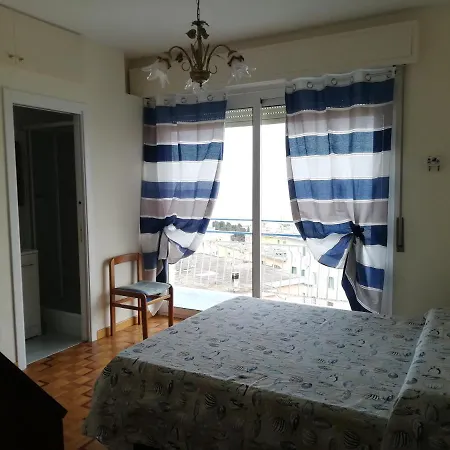 Semeria 26 Vista Mare E Posto Auto Apartman